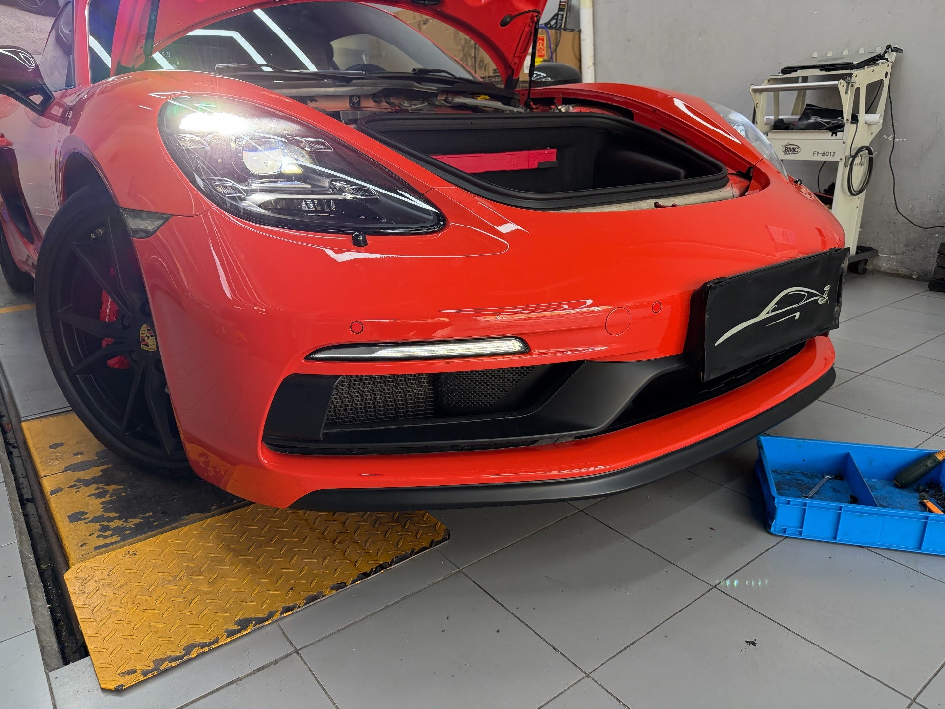 Porsche 718 Cayman/Boxster (982) OEM LED Matrix Headlight Assemblies + Smoked Taillights (2016–2021) w/ Harness image 6
